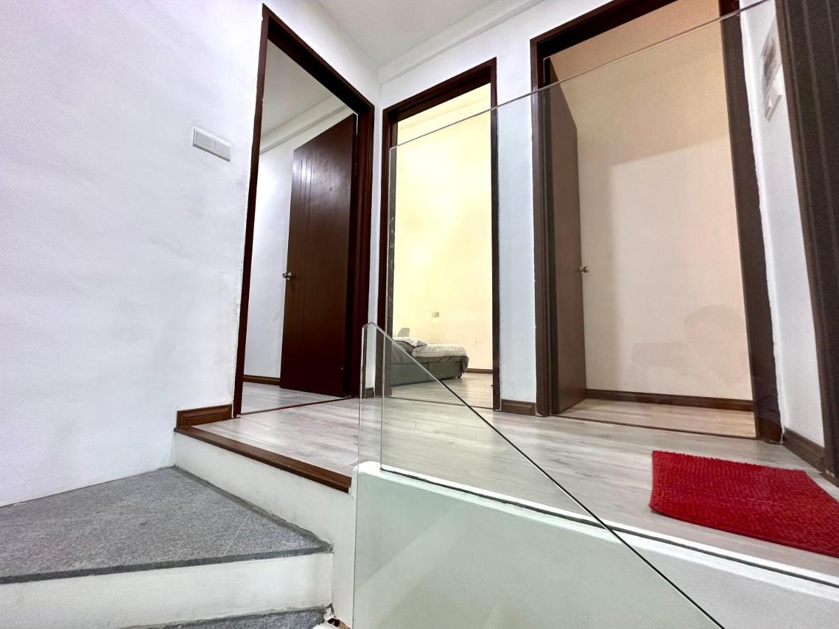 Springfield 3-Storey Cheerful Townhouse #Yoyo Homestay Сандакан Екстер'єр фото